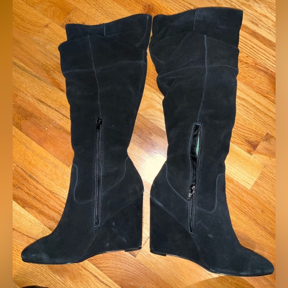 Suede Wedge Boots - Picture 5 of 6